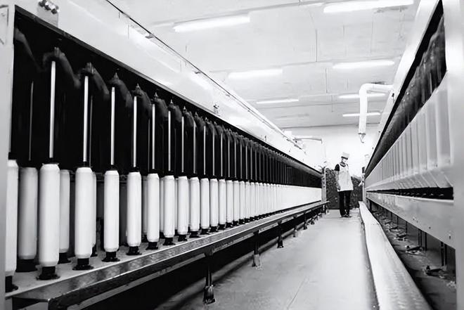 1950年美國切斷棉花供應,試圖擊垮我國棉紡織業,中國強力反擊